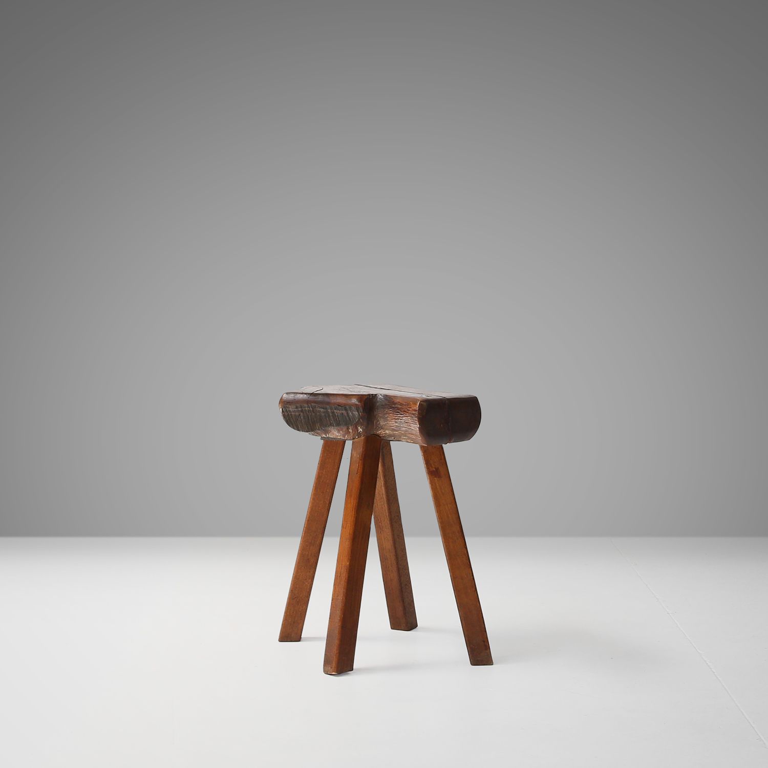 Rustic handmade stool-img